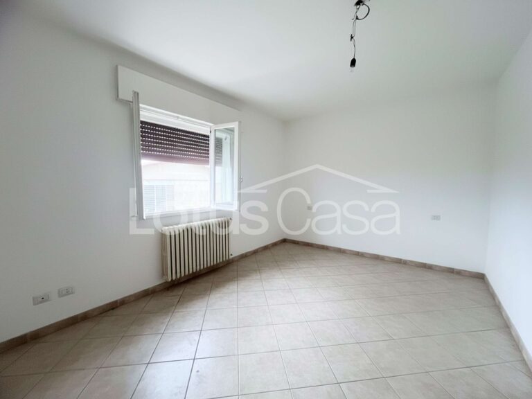 Ampia porzione di casa a pochi passi dal centro di Finale Emilia - foto 15