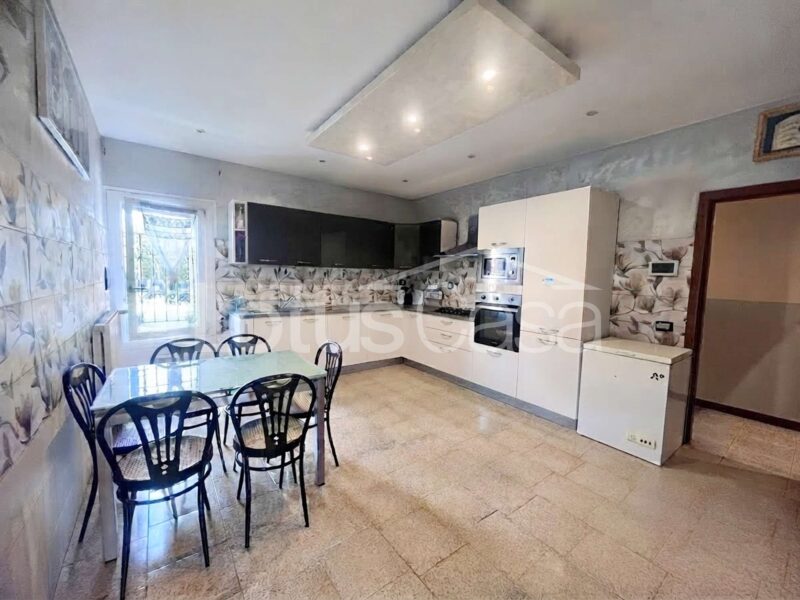 Porzione di casa ristrutturata in centro storico a Finale Emilia