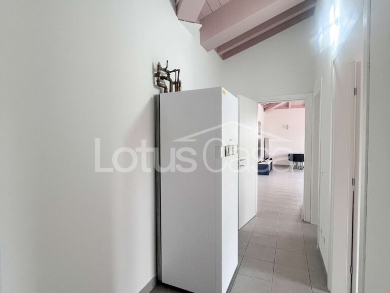 Elegante e Moderno Trilocale “Green” con Terrazzo e Garage a San Felice s/Panaro - foto 3