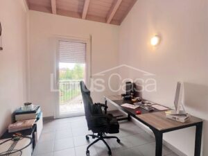 Elegante e Moderno Trilocale “Green” con Terrazzo e Garage a San Felice s/Panaro - foto 7