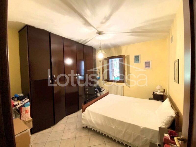 Prestigioso Rustico con Giardino Privato e Bilocale Indipendente a Finale Emilia (MO)