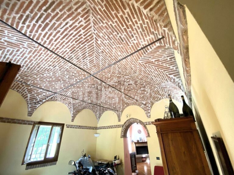 Prestigioso Rustico con Giardino Privato e Bilocale Indipendente a Finale Emilia (MO) - foto 10